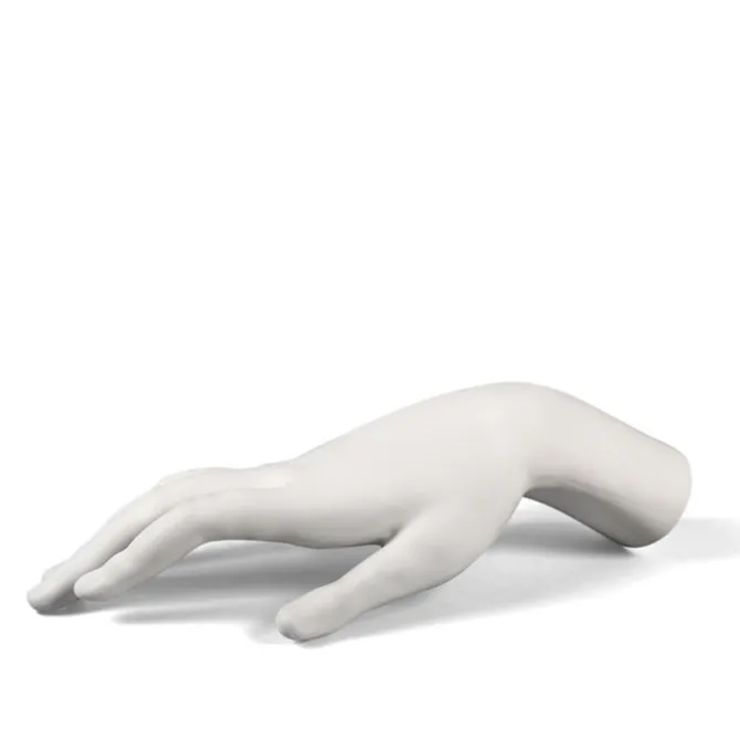 Memorabilia Mvsevm Female Hand