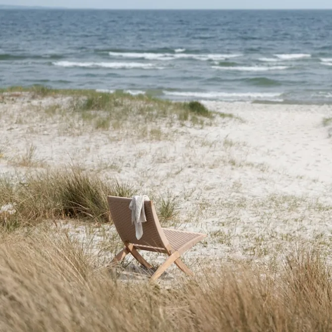 MG501 Outdoor Cuba Chair, Ubehandlet teak/Charcoal 1402