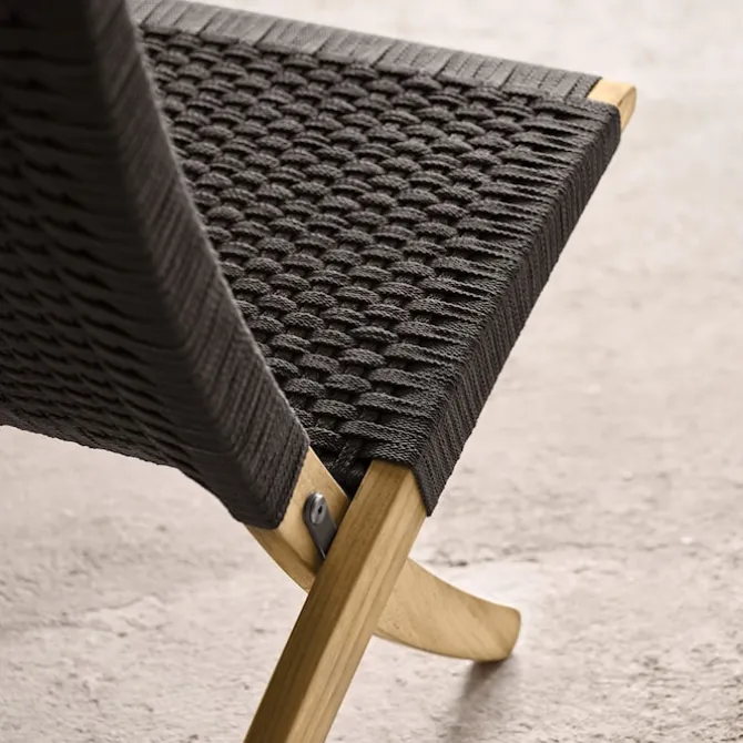 MG501 Outdoor Cuba Chair, Ubehandlet teak/Charcoal 1402