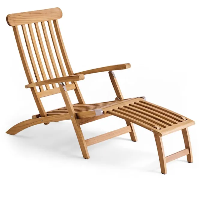 Midsummer deck-chair