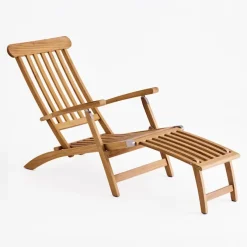 Midsummer deck-chair