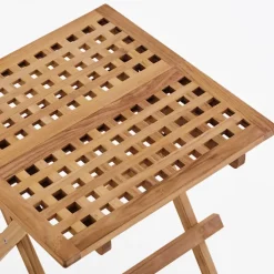 Midsummer side table & 2 deck chairs