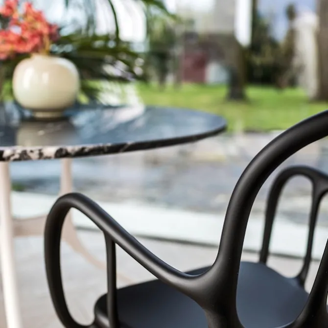 Mila Chair
