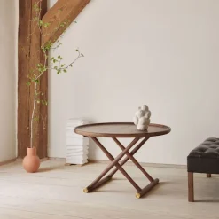 ML10097 Egyptian Table