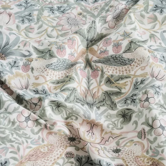 Morris & Co. Strawberry Thief Dynetrekk