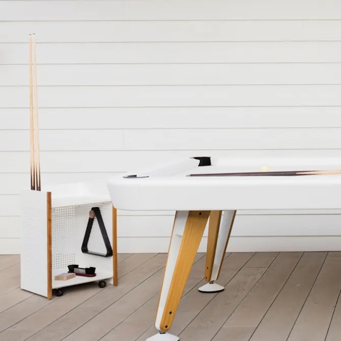 Mou Outdoor Floor Cue Rack