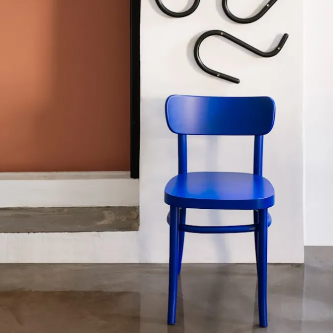 MZO Chair