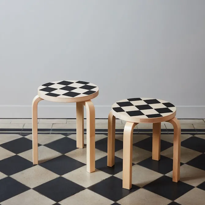 NE60 Stool Exclusive Edition