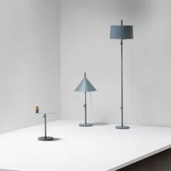 Nendo w132 - Gulvlampe