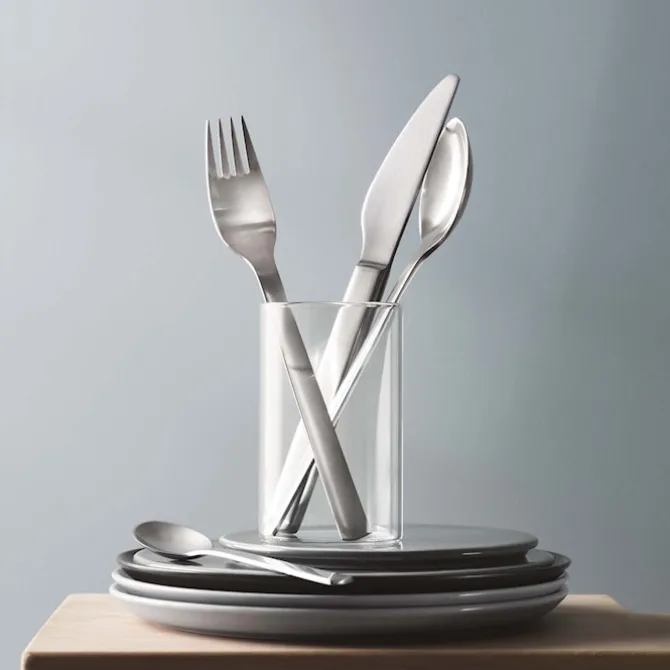 New York Cutlery / Set of 24