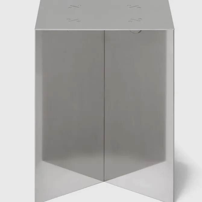 NM07 Side Table