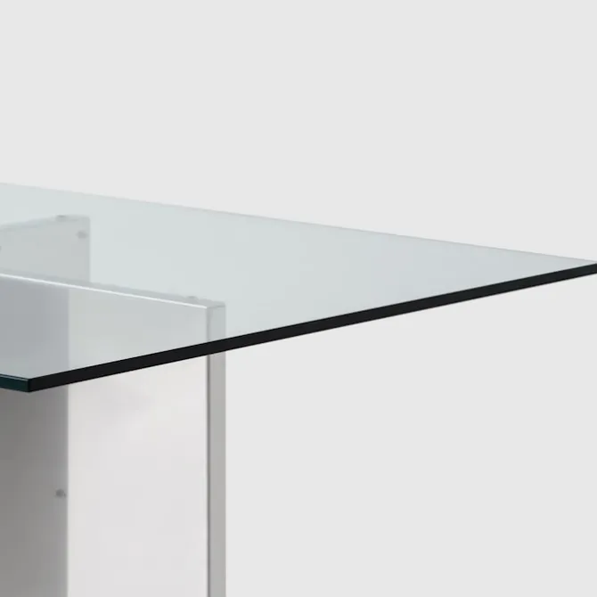 NM20 Table