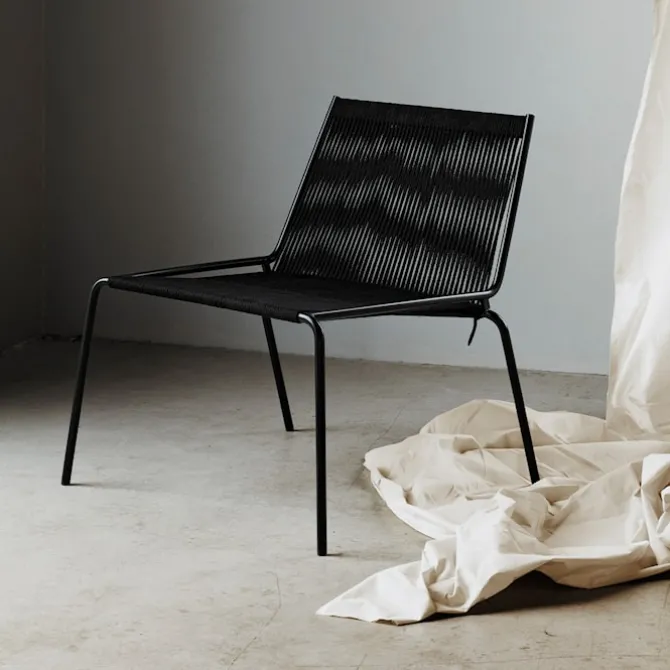 Noel Lounge Chair Black Base