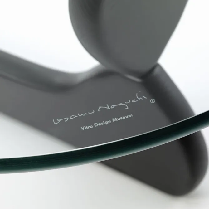 Noguchi salongbord