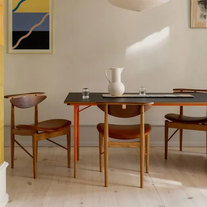 Nyhavn spisebord med klaffar Walnut