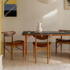 Nyhavn spisebord med klaffar Dark oiled oak/black linoleum