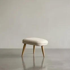 Oda fotskammel eik
