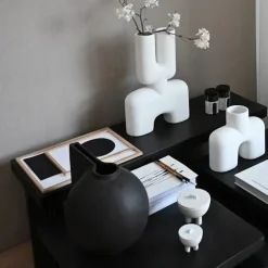 Offset Vase Coffee