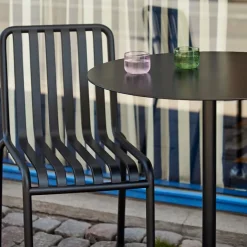 Palissade spisestuesett med bord og 2 stoler