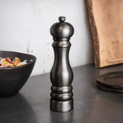 Paris Chef Pepper Mill - Carbon