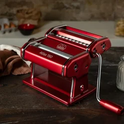 Pastamaskin Atlas 150 Red