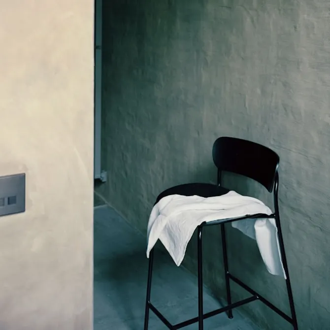 Pavilion AV9