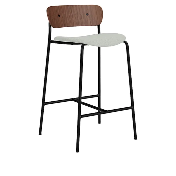 Pavilion AV8 Lacquered Walnut
