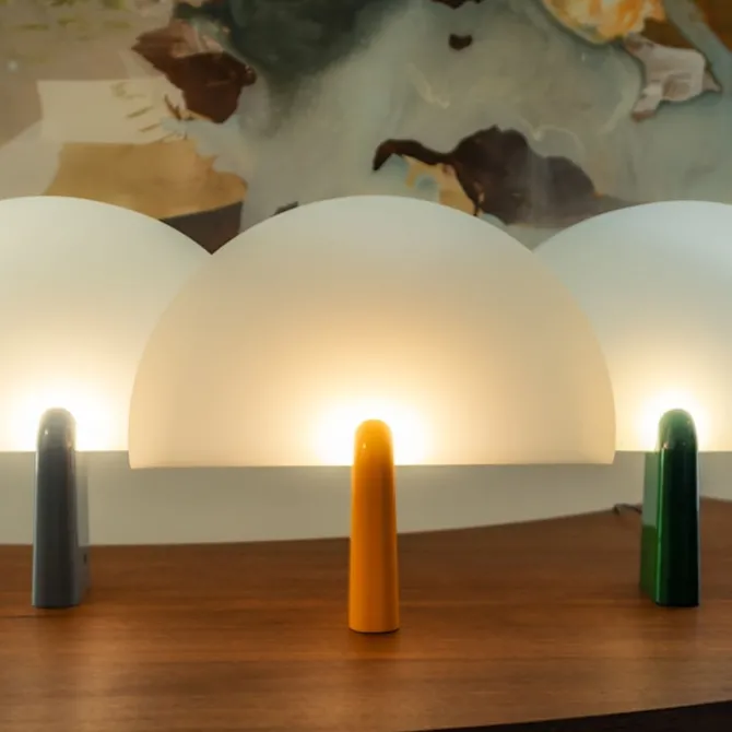 Pavo Table Lamp