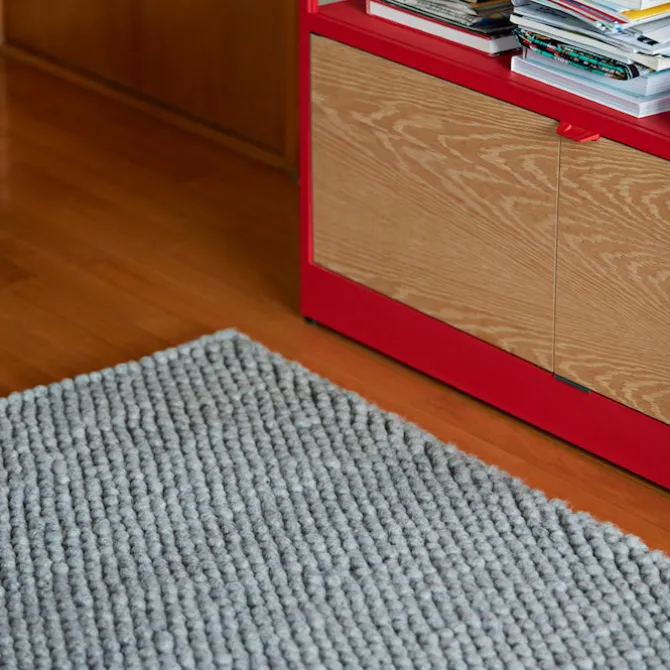 Peas teppe Dark Grey