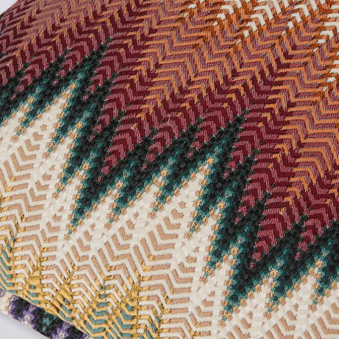Phrae Cushion 100