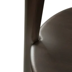 PI Coat Stand