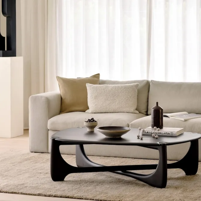 PI Coffee Table Pebble Shape