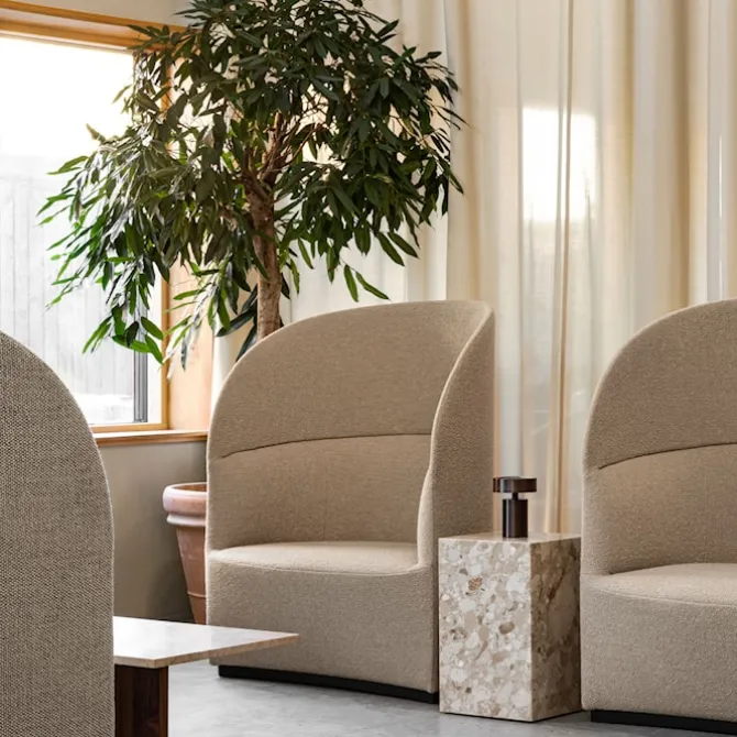 Plinth Tall sidebord