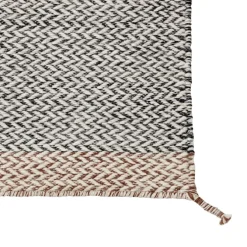 Ply Rug - Black/White