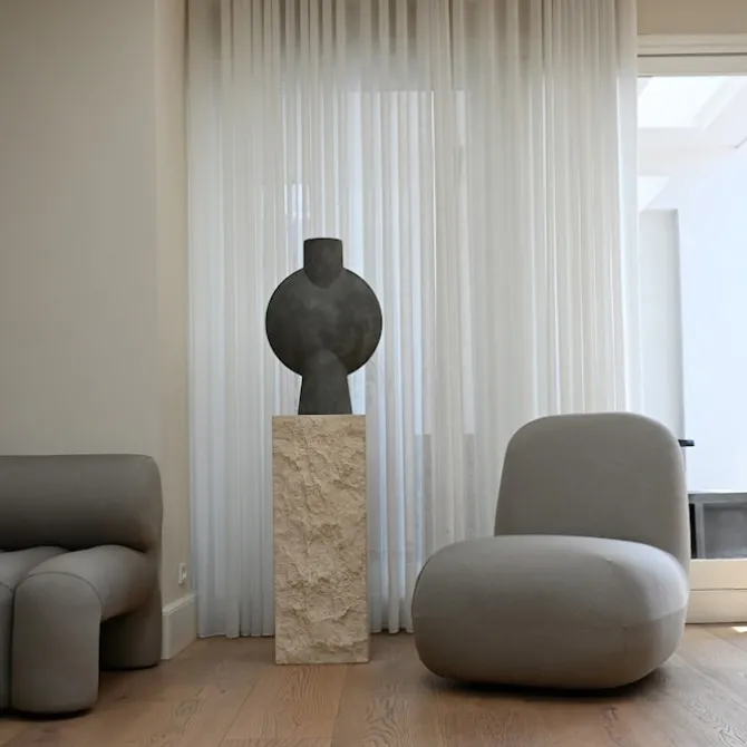 Podium Limestone