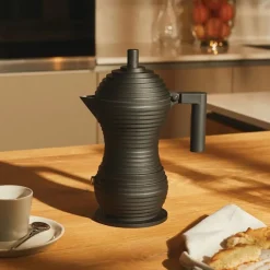 Pulcina Coffee maker Black