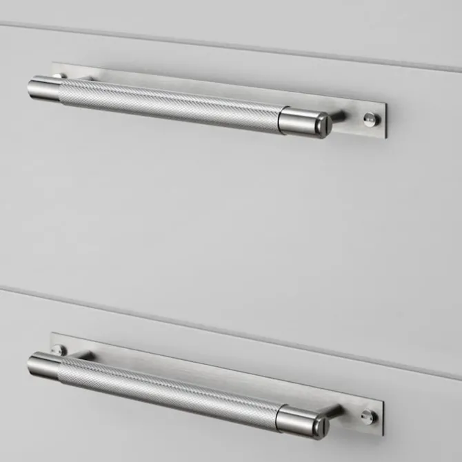 Pull Bar Plate