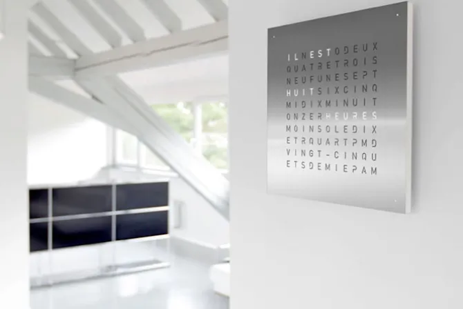 Qlocktwo Classic - Brushed Stainless Steel