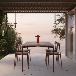 Quasar Portable Lamp