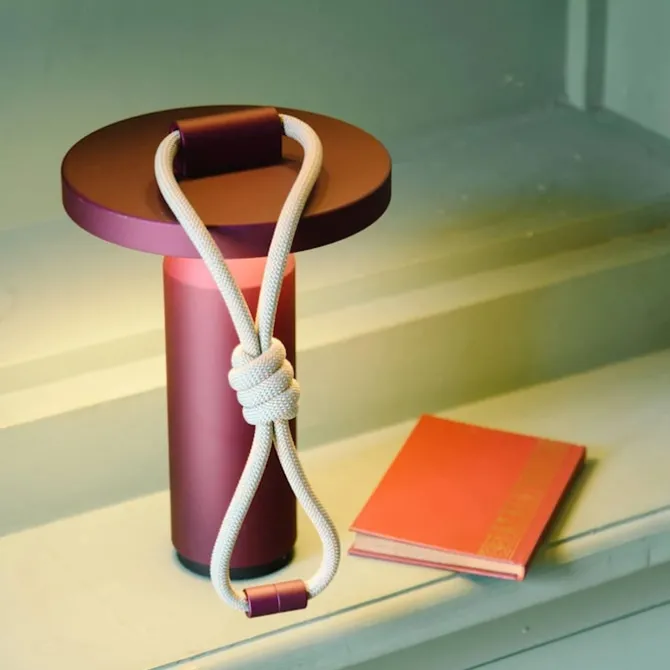 Quasar Portable Lamp