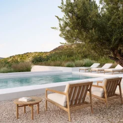 Quatro Outdoor Side Table
