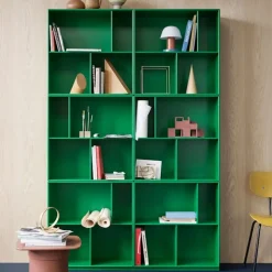 Read Spacious Bookshelf - Plinth H7 cm