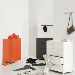 Relief Chest of Drawers Wide Legs