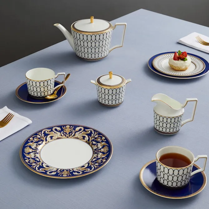 Renaissance Gold Teapot