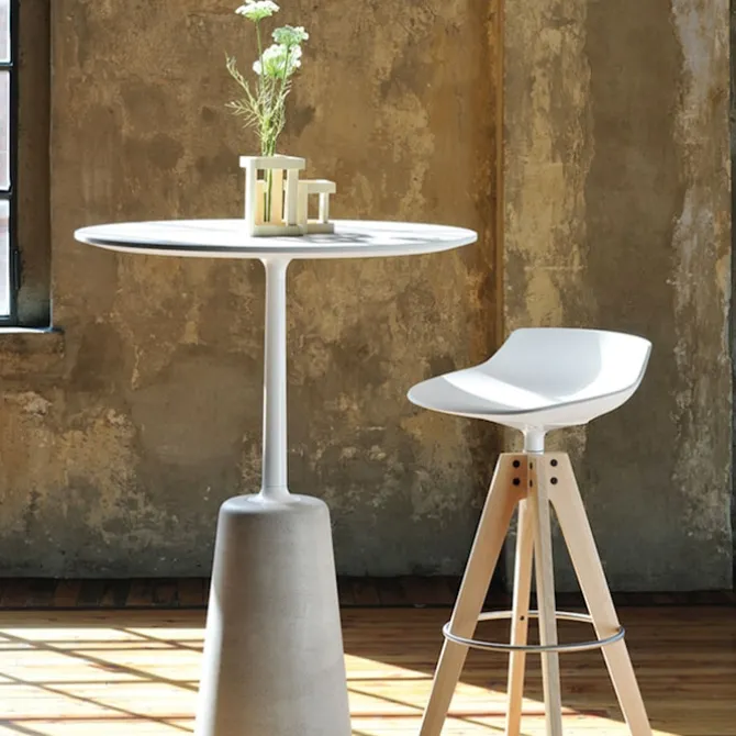 Rock Bar Table
