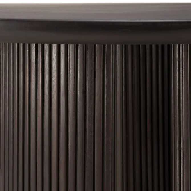 Roller Max Dining Table