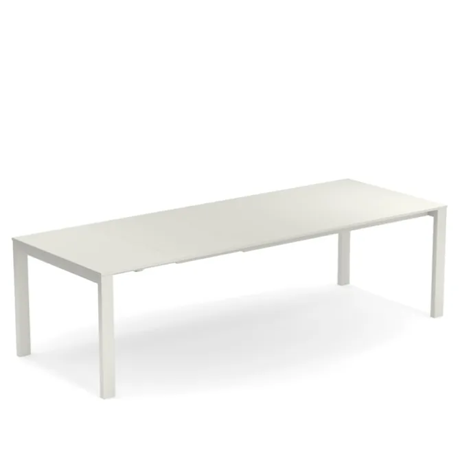 Round Table