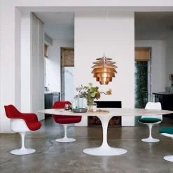 Saarinen Oval spisebord 198 cm Black