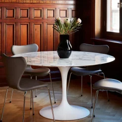 Saarinen Round spisebord Ø 91 cm White