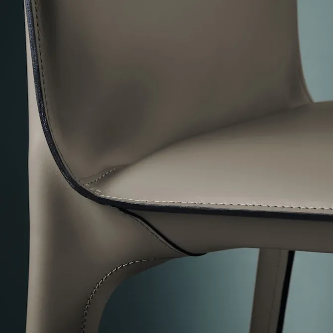 Saddle Chair